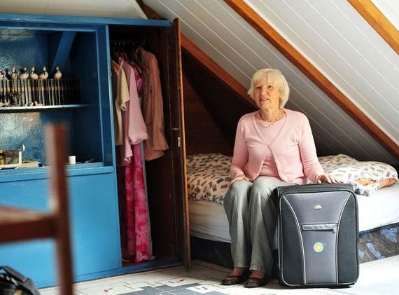 Heidemarie-Schwermer-vit-sans-argent-depuis-15-ans-newzitiv